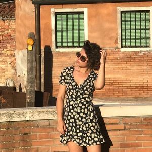 Meet your Posher, Sabina